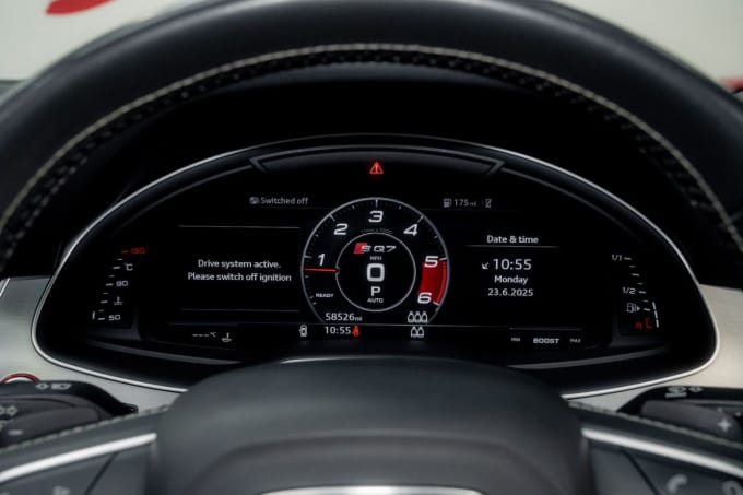 2025 Audi Sq7