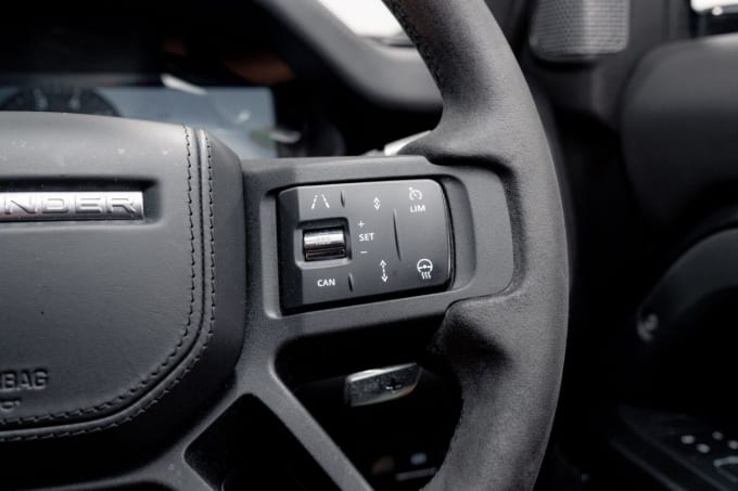 2025 Land Rover Defender