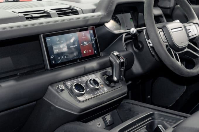 2025 Land Rover Defender