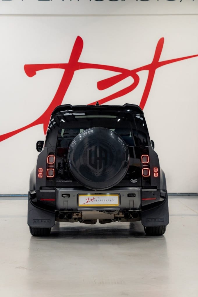 2025 Land Rover Defender