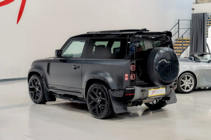 2025 Land Rover Defender