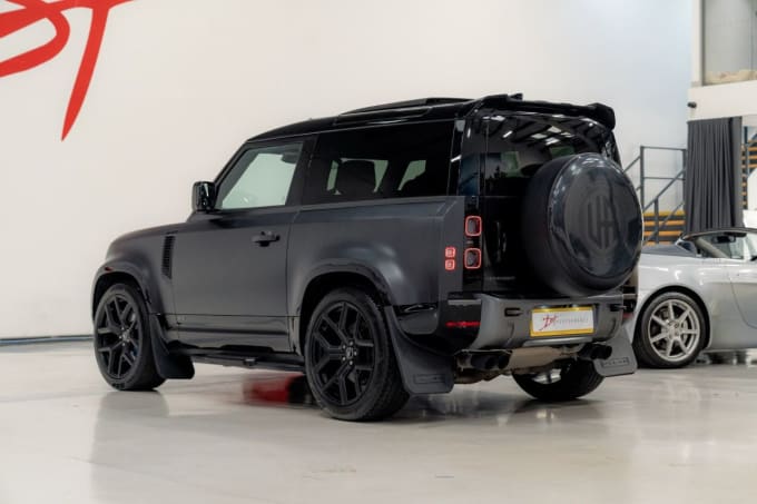 2025 Land Rover Defender