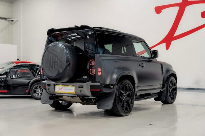 2025 Land Rover Defender