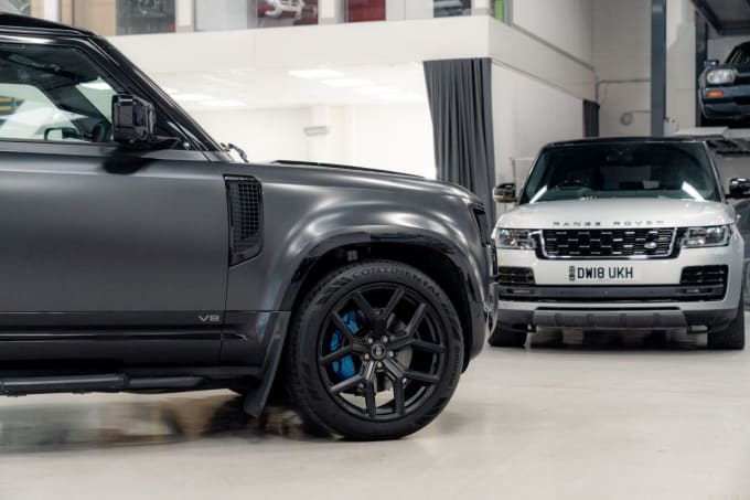 2025 Land Rover Defender