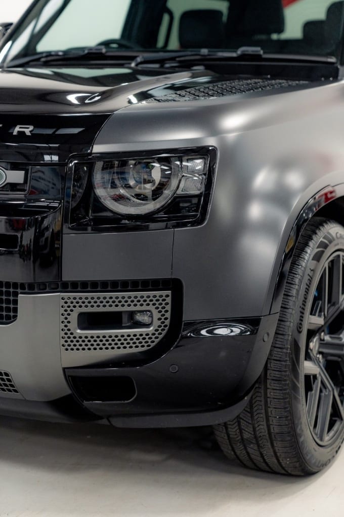 2025 Land Rover Defender