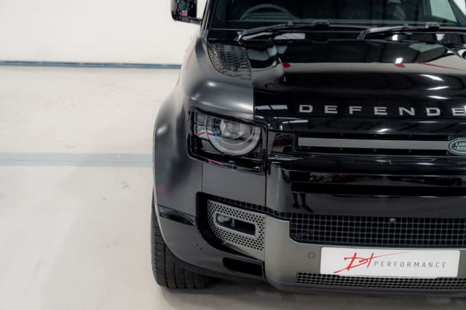 2025 Land Rover Defender