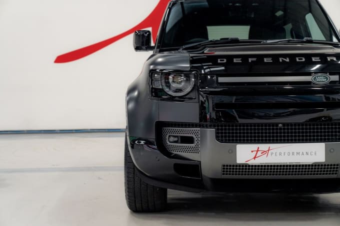 2025 Land Rover Defender