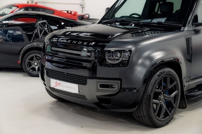 2025 Land Rover Defender