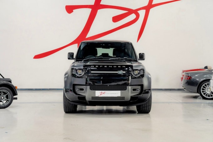 2025 Land Rover Defender
