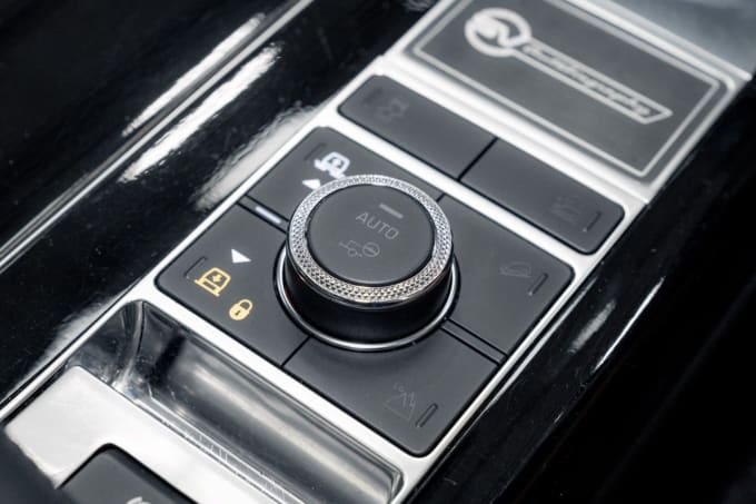 2018 Land Rover Range Rover