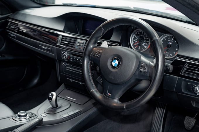 2025 BMW M3