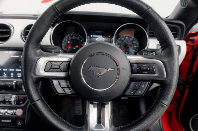 2025 Ford Mustang