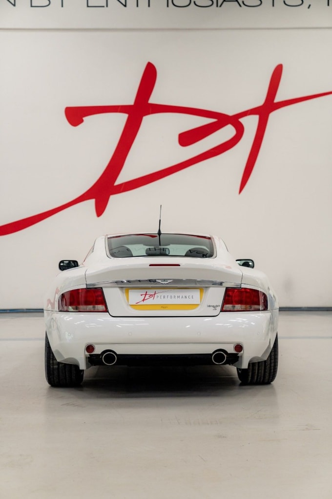 2025 Aston Martin Vanquish