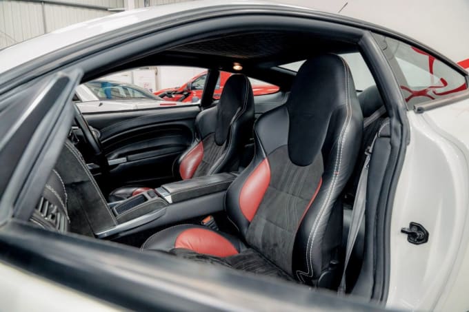 2025 Aston Martin Vanquish