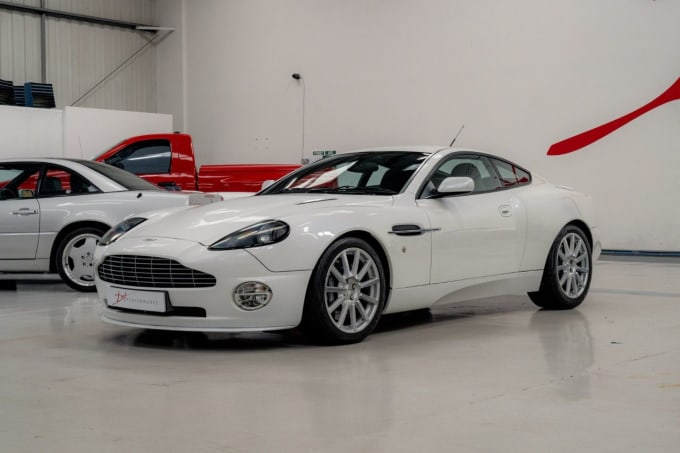 2025 Aston Martin Vanquish