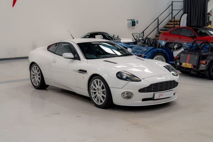 2025 Aston Martin Vanquish