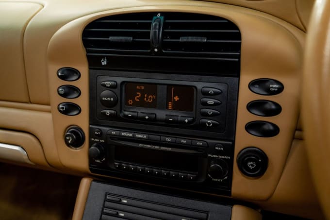 2004 Porsche 911