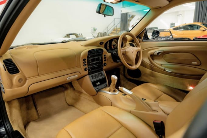 2004 Porsche 911