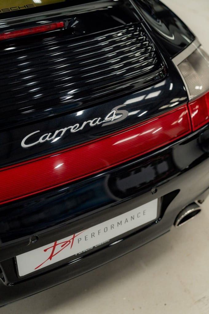 2004 Porsche 911