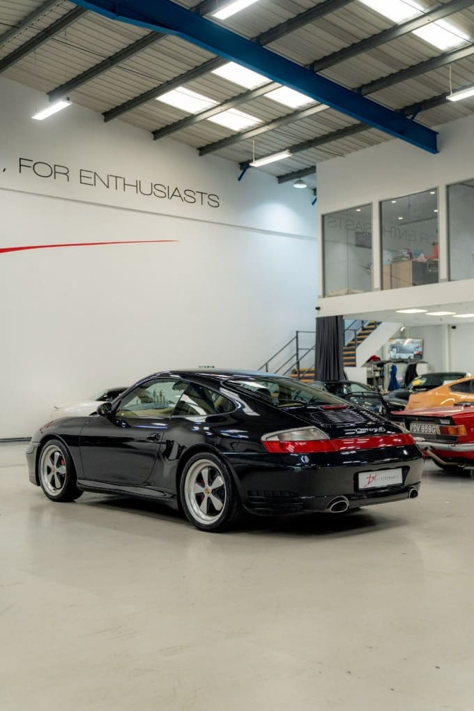 2004 Porsche 911
