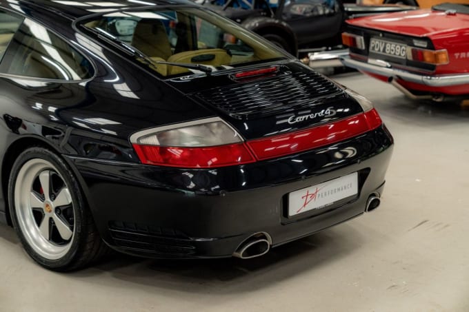 2004 Porsche 911