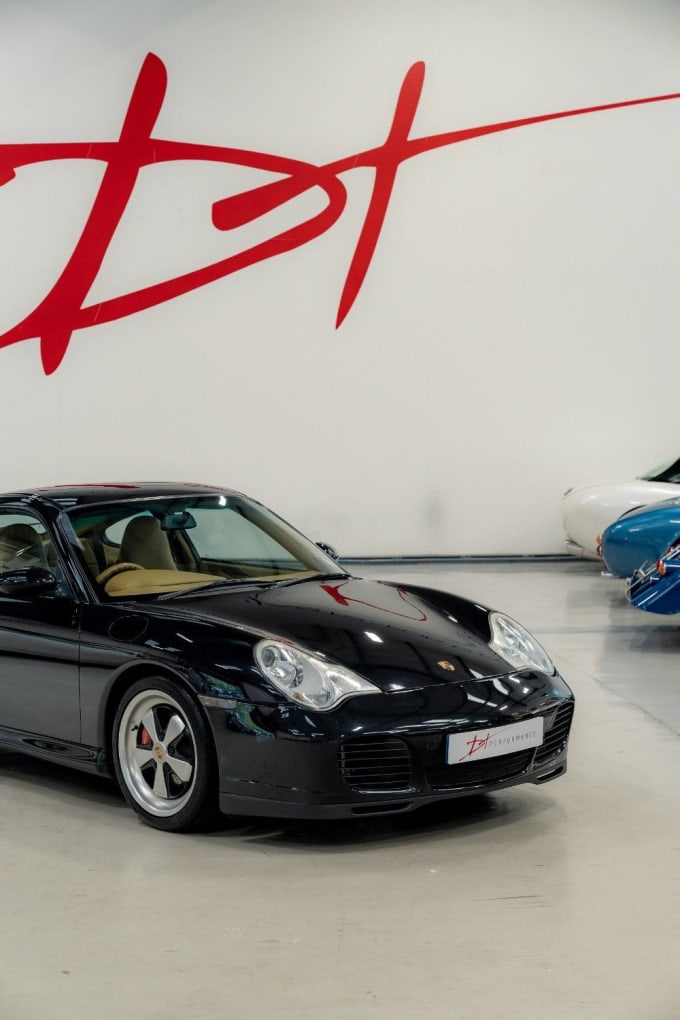 2004 Porsche 911