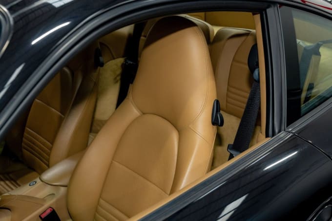 2004 Porsche 911