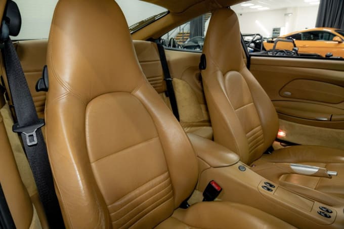 2004 Porsche 911