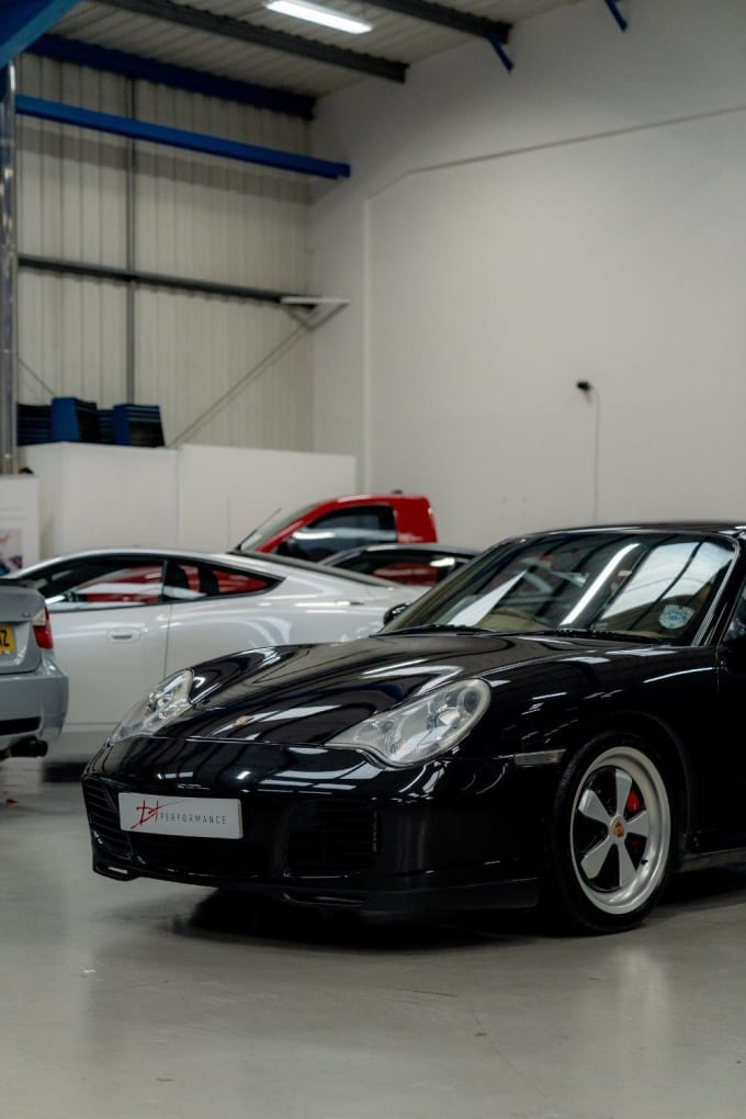2004 Porsche 911