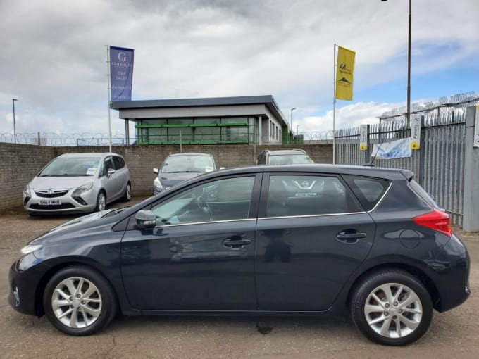 2013 Toyota Auris