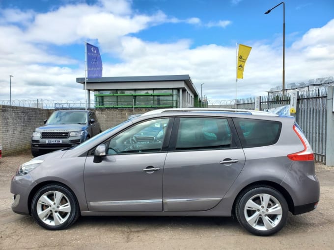 2024 Renault Grand Scenic