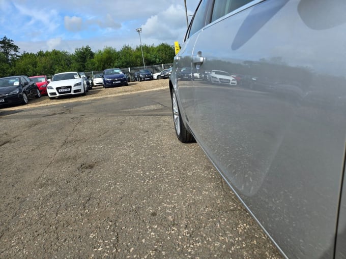 2024 Vauxhall Insignia