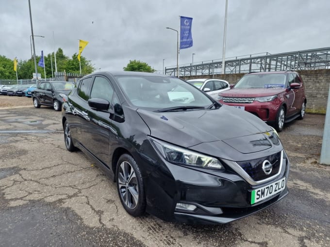 2025 Nissan Leaf