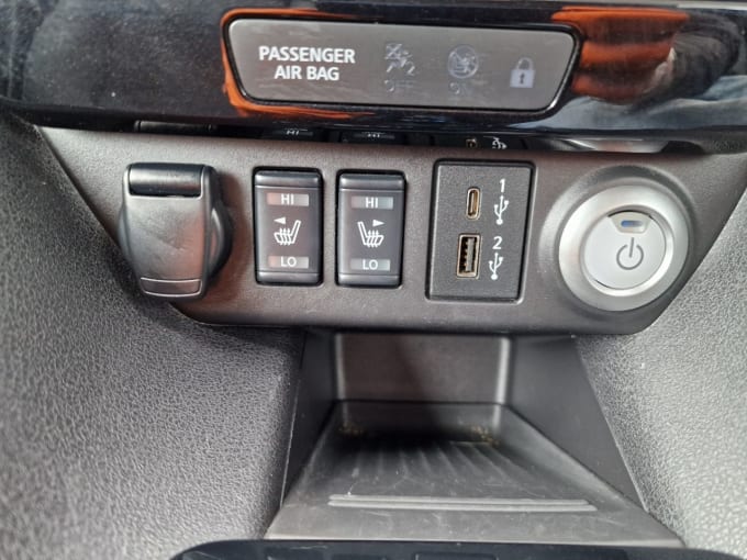 2025 Nissan Leaf