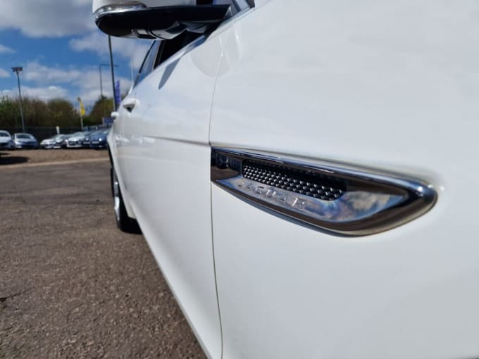 2025 Jaguar Xf