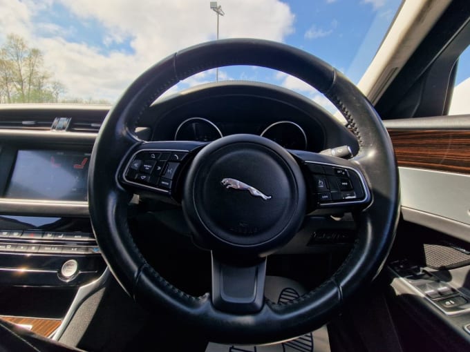 2025 Jaguar Xf