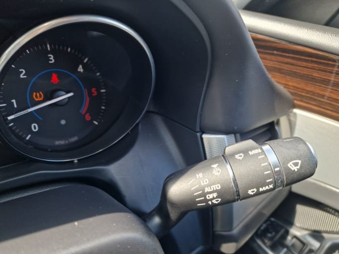 2025 Jaguar Xf