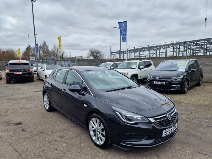 2025 Vauxhall Astra