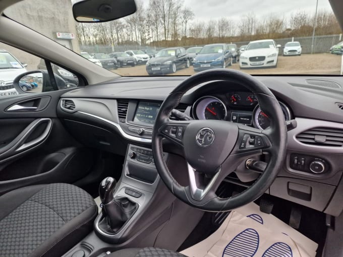 2025 Vauxhall Astra