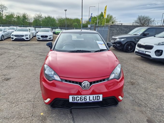 2025 Mg Mg3
