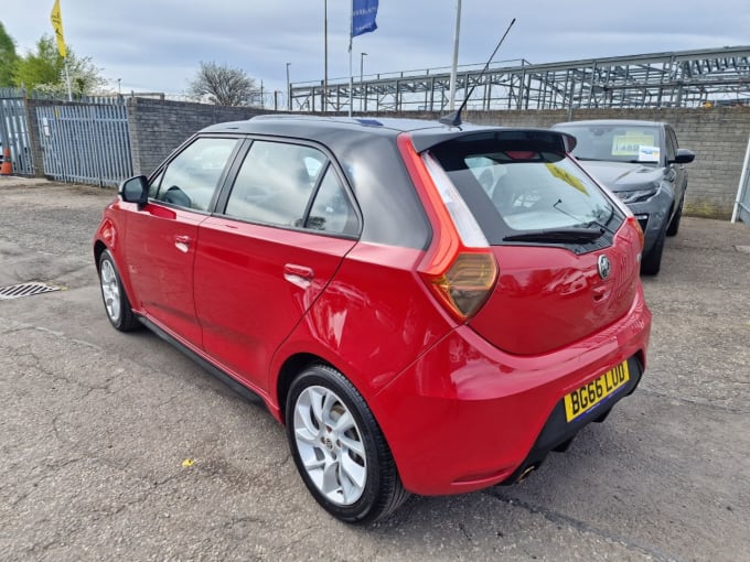 2025 Mg Mg3