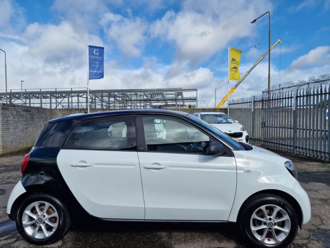 2025 Smart Forfour