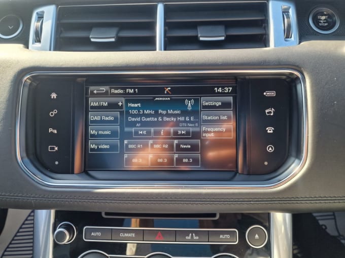 2025 Land Rover Range Rover Sport