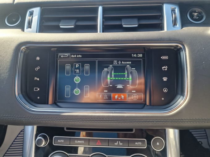2025 Land Rover Range Rover Sport