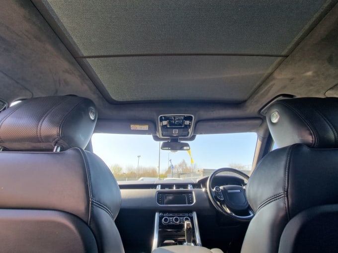 2025 Land Rover Range Rover Sport