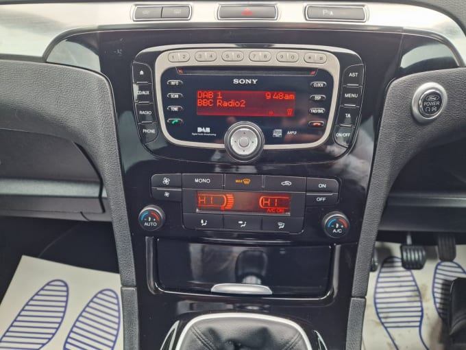 2025 Ford S-max