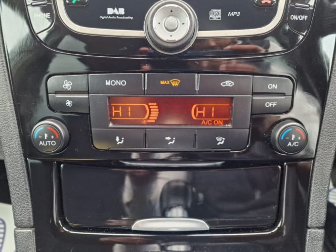 2025 Ford S-max
