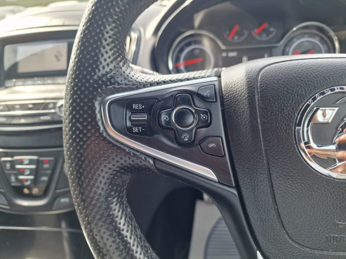 2025 Vauxhall Insignia