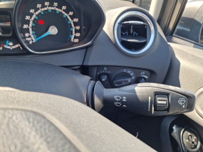 2025 Ford Fiesta