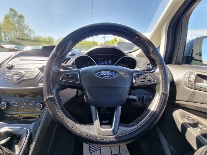 2025 Ford Grand C-max